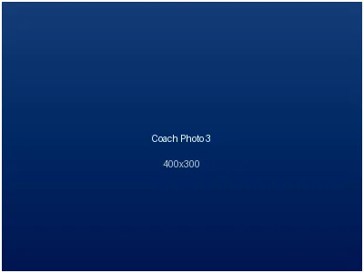 极速体育前教练与采访团队合影